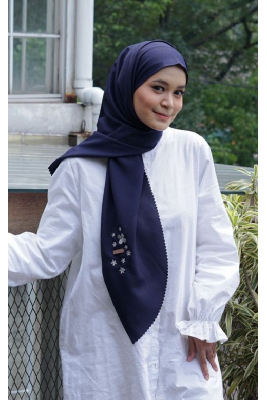 Pasmina Oval Azzura Instan Lasercut Navy